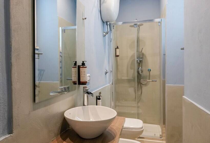 تختخواب و صبحانه Rooftop Parthenopeo Contemporary Rooms