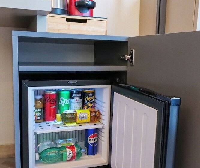 تختخواب و صبحانه Rooftop Parthenopeo Contemporary Rooms