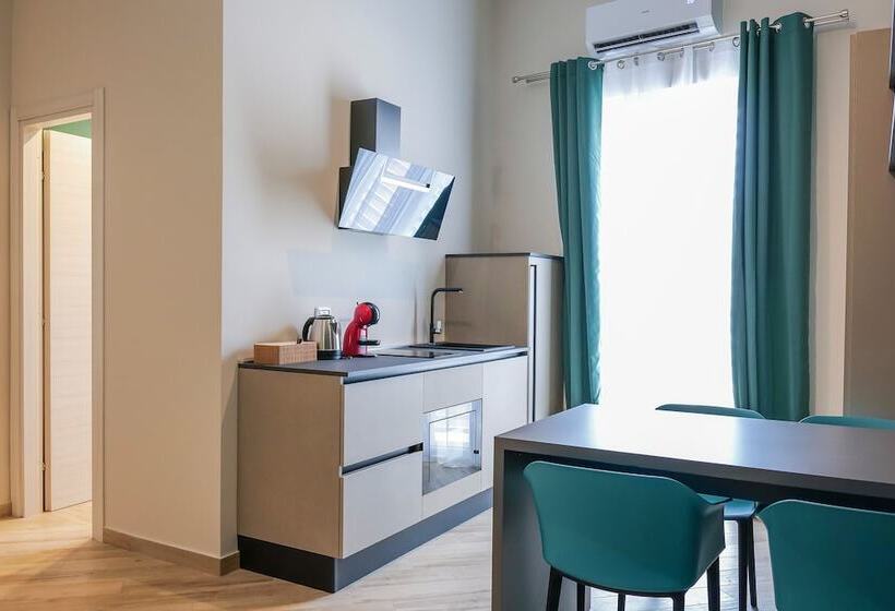 تختخواب و صبحانه Rooftop Parthenopeo Contemporary Rooms