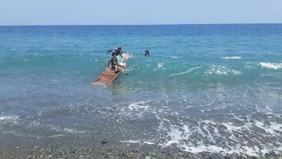 민박 Uncle Bob&tere Beachfront House