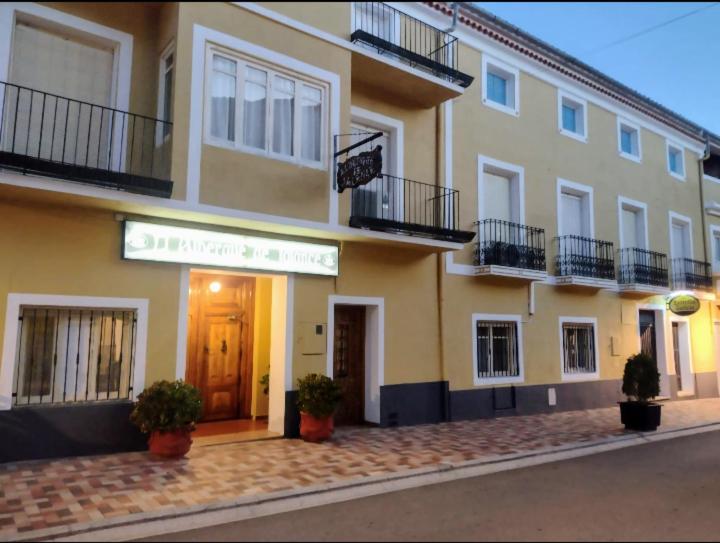 El Albergue De Jalance