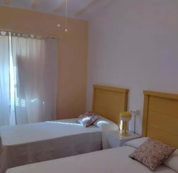 El Albergue De Jalance