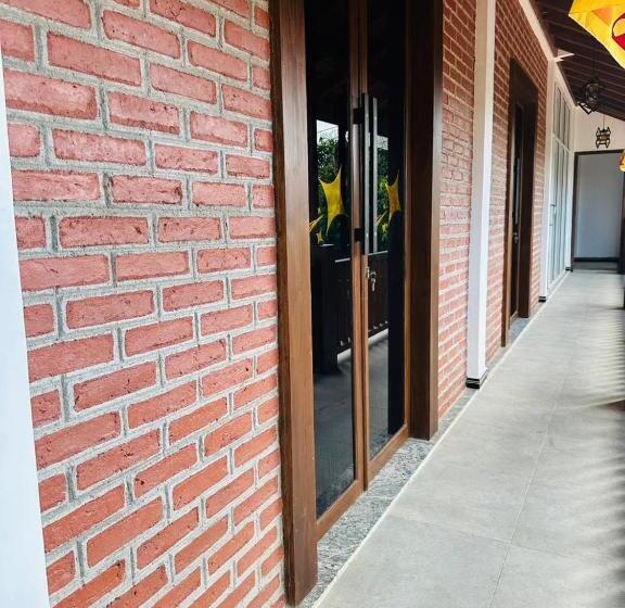 Golden Stars Hotel Dambulla