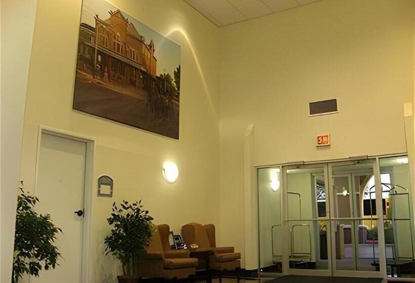 Holiday Inn Express Hotel & Suites Columbus