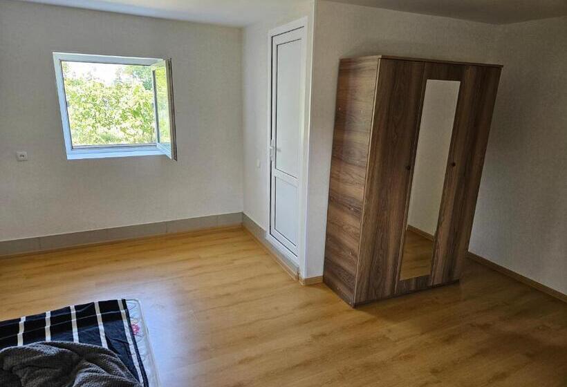 هتل хозяйства фермери