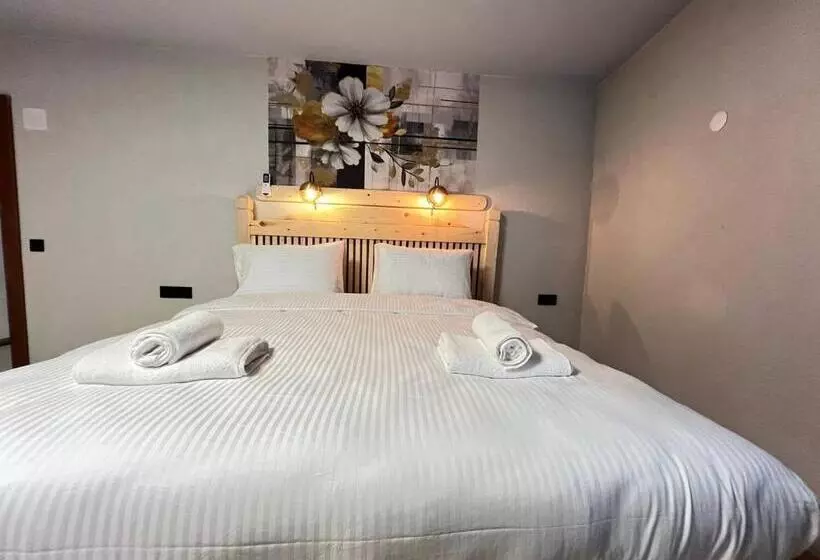 Hotelli Ayder Vip River