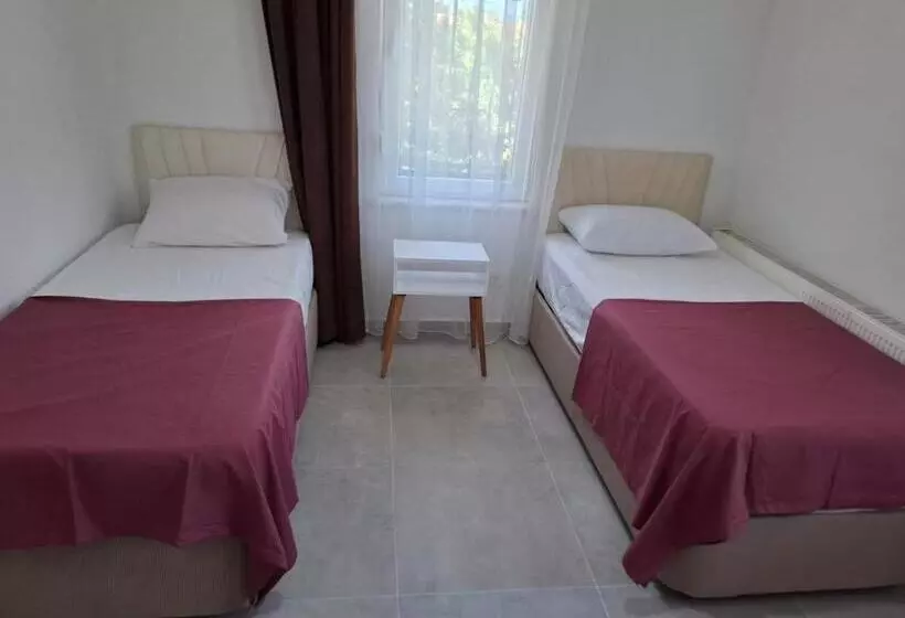 Hotelli Evim Palace ören