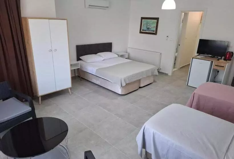 Hotelli Evim Palace ören