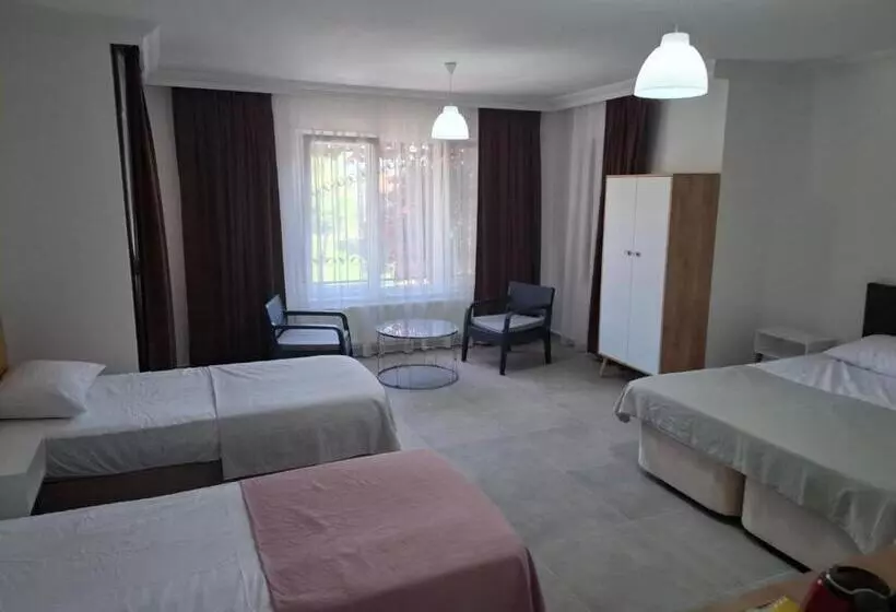 Hotelli Evim Palace ören