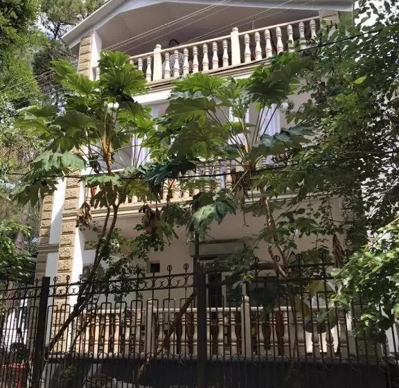 هتل Karakum Villa