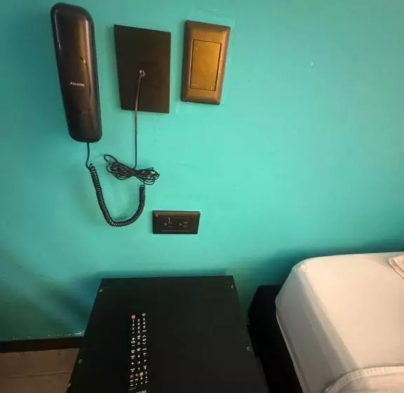 هتل Kasa 5ta Frente Al Estadio