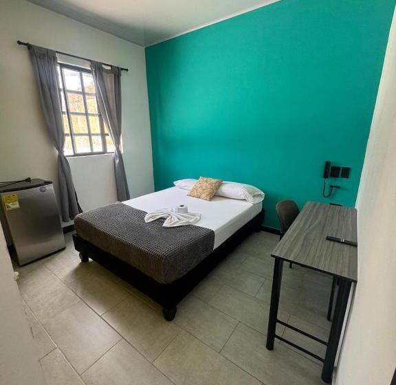 Otel Kasa 5ta Frente Al Estadio