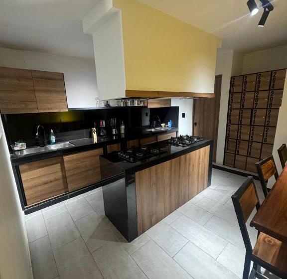 Otel Kasa 5ta Frente Al Estadio