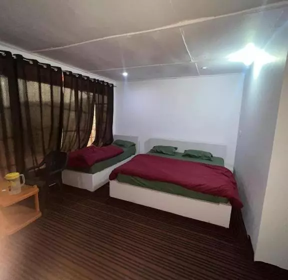 Hotelli Kedar Hill Resort