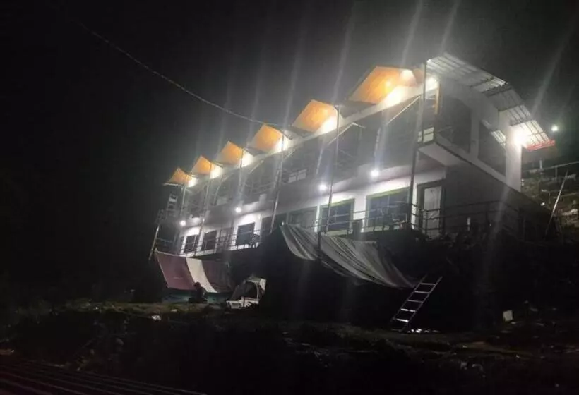 Hotelli Kedar Hill Resort