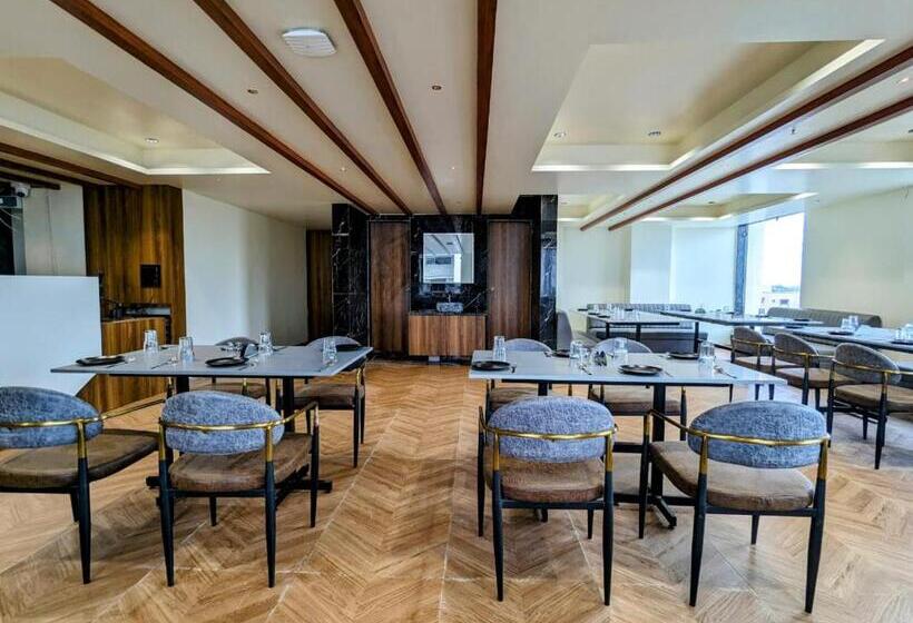 酒店 Majestic By Nxtjen Hospitality