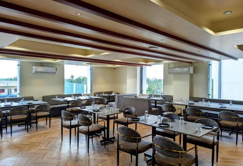 酒店 Majestic By Nxtjen Hospitality