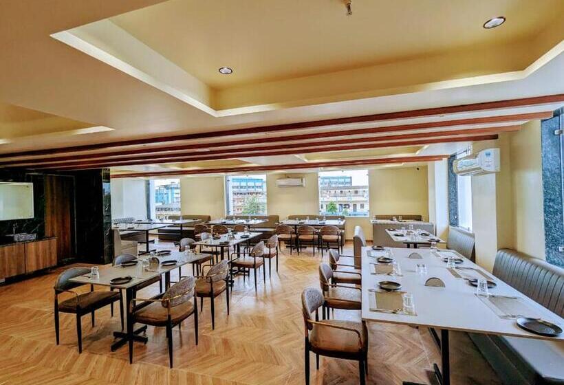 酒店 Majestic By Nxtjen Hospitality