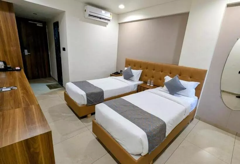 Hotelli Majestic By Nxtjen Hospitality