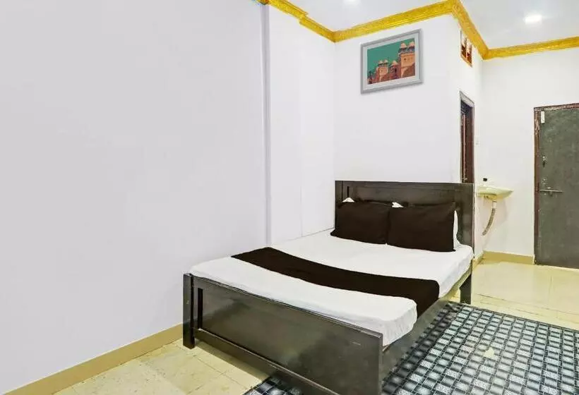 ホテル Oyo Green Hostel & Lodge