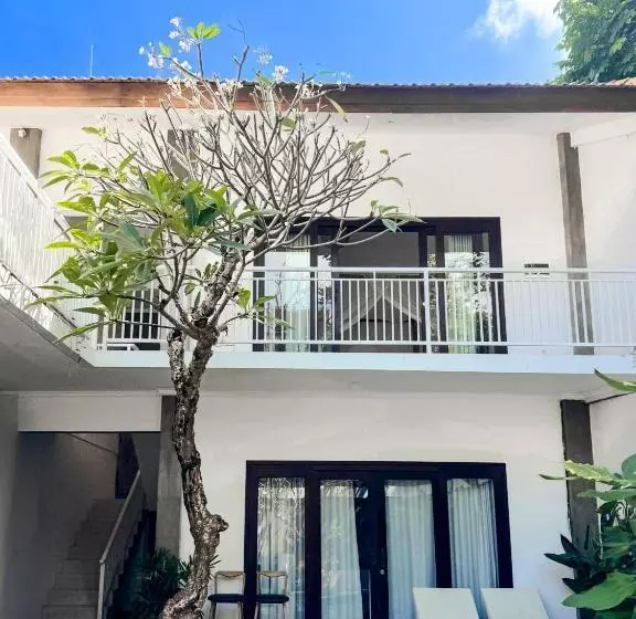 Majatalo Villa Iva Canggu Bali
