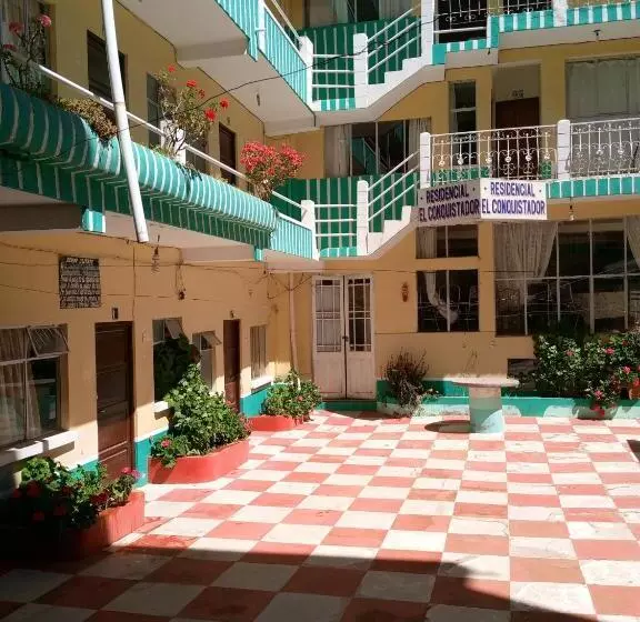 پانسیون Conquistador