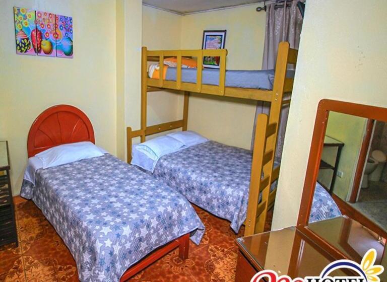 پانسیون Hostal Mary