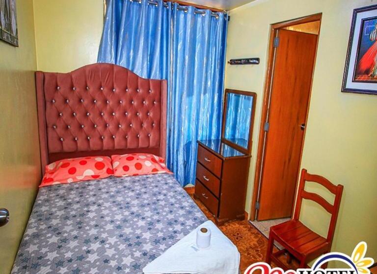 پانسیون Hostal Mary