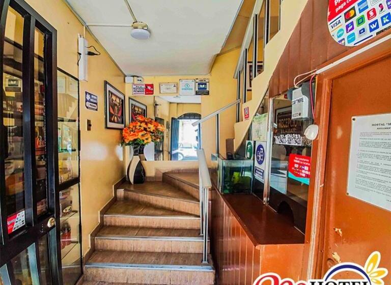 پانسیون Hostal Mary