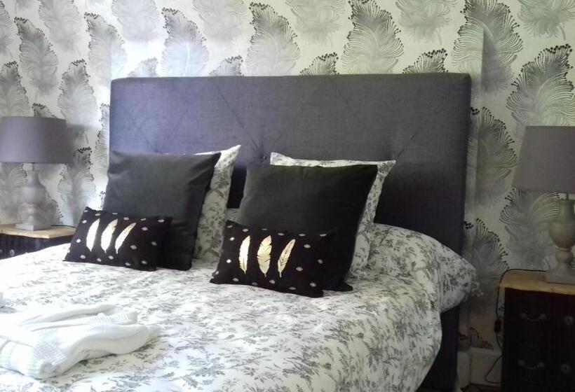 Pensiune Le Manoir De La Mantille   Plumetis