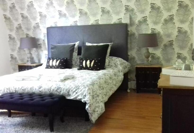 Pensiune Le Manoir De La Mantille   Plumetis