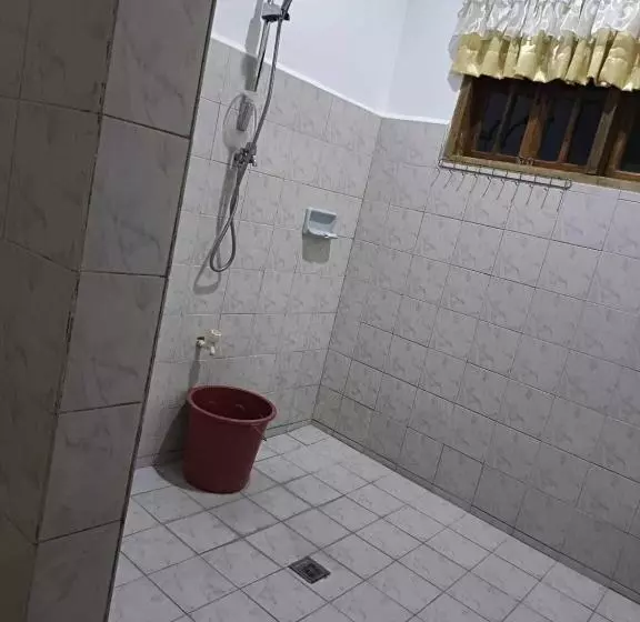 ペンション Michael S Apartment 2