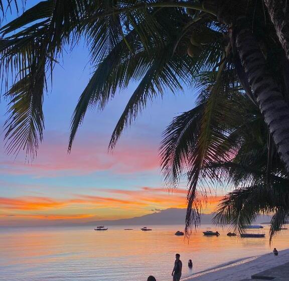 Majatalo Monera S Native Cabin