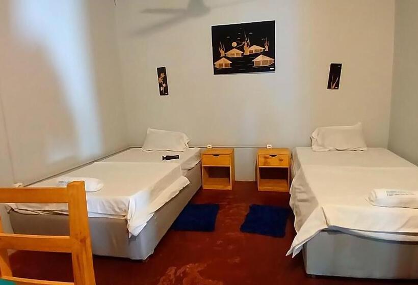 Пансион Morabeza Backpakers   Guesthouse