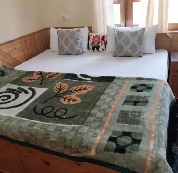 ペンション Sain Homestay