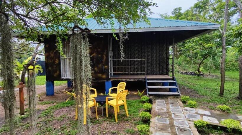 ペンション Suwa Arana Family Resort