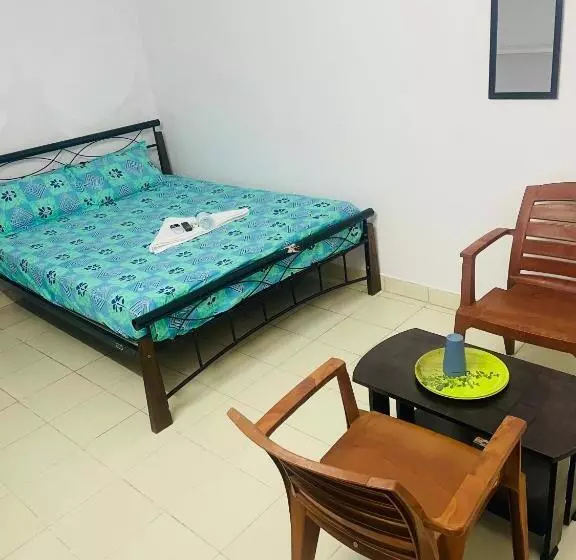 Majatalo Yogi Home Stay