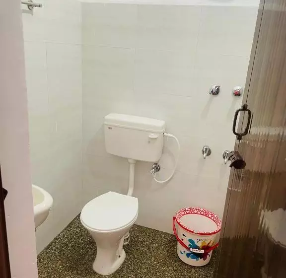 Majatalo Yogi Home Stay