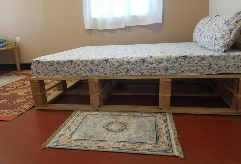 Safari Hostel Tanzania