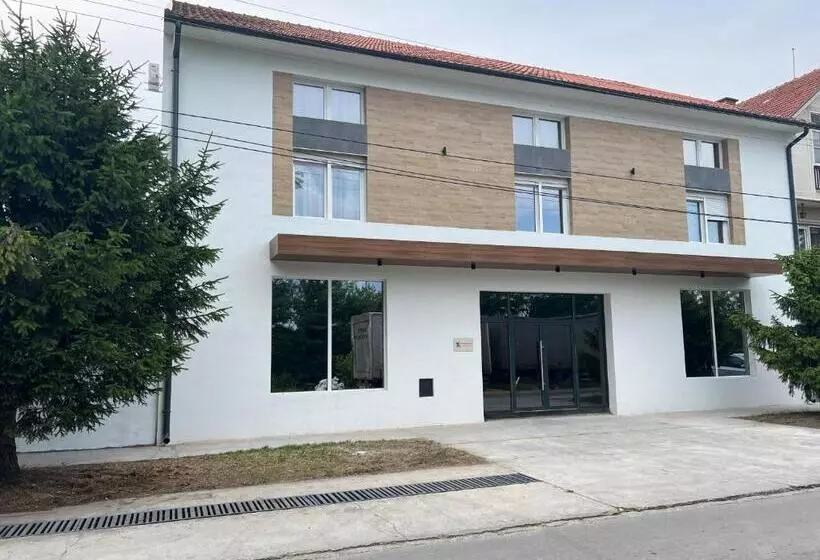 Sremsky Inn