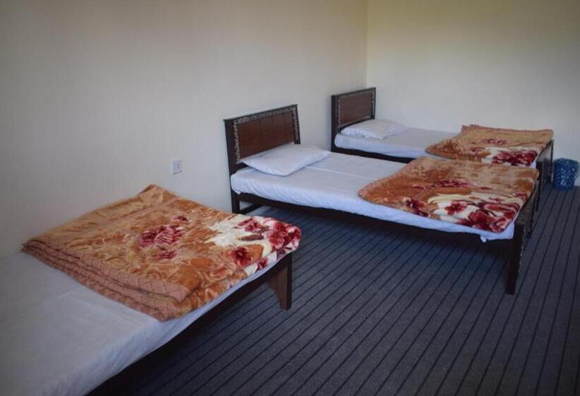 Yak Sarai Hotel & Restaurant