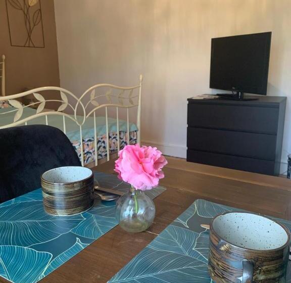 تختخواب و صبحانه Chambre 2 Personnes Avec Petit Déjeuner