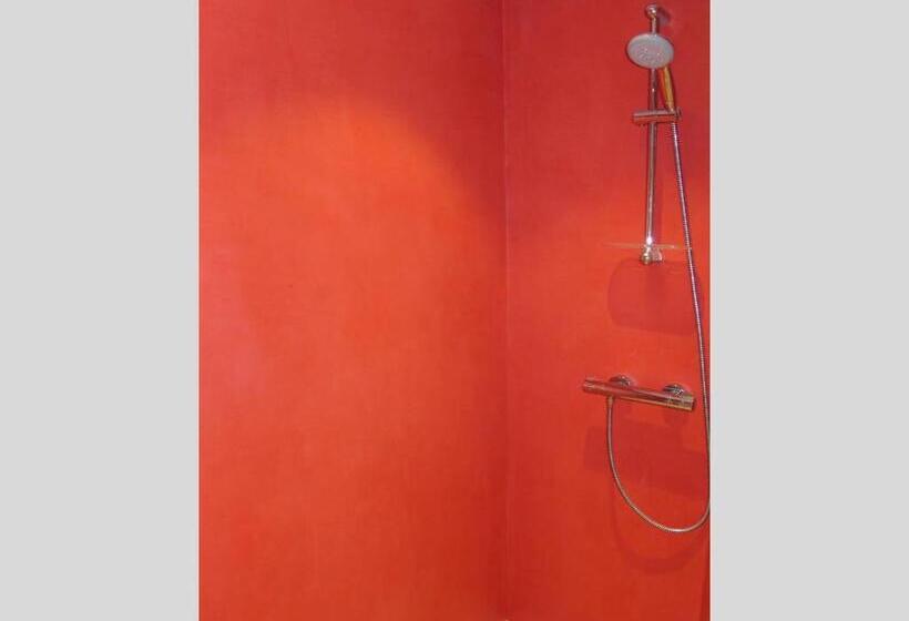 تختخواب و صبحانه La Méridienne