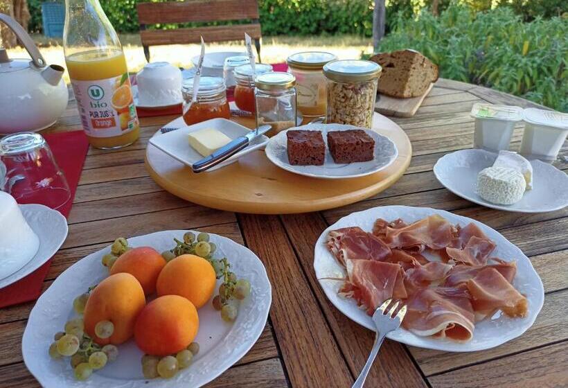 تختخواب و صبحانه La Méridienne