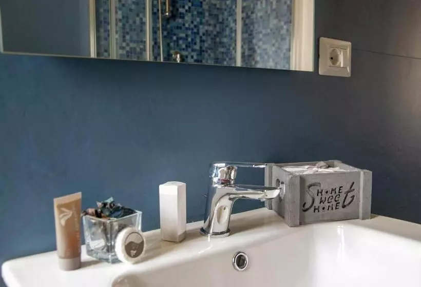 ベッドアンドブレックファースト La Rosa Blu