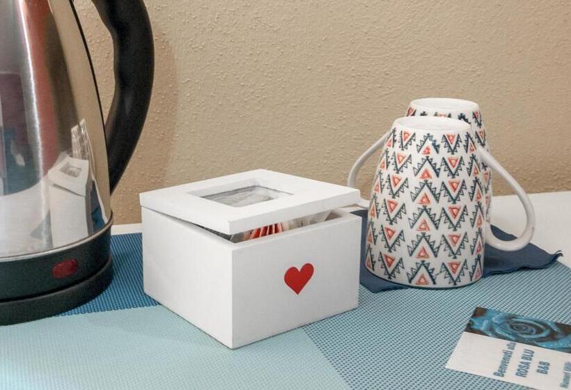 住宿加早餐  La Rosa Blu