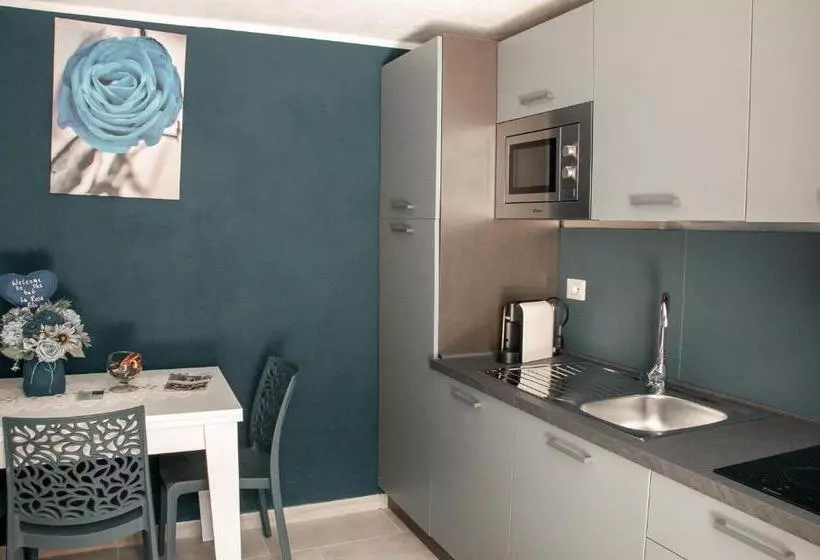 ベッドアンドブレックファースト La Rosa Blu