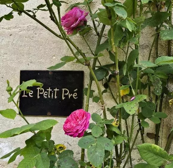 ベッドアンドブレックファースト Le Petit Pré