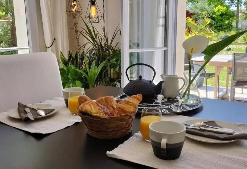 Aamiaismajoitus (B&B) Lucia Al Mare   Chambre D Hôtes