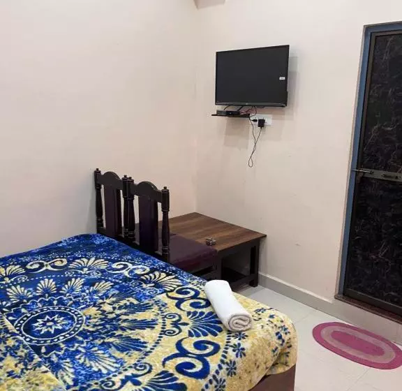 Aamiaismajoitus (B&B) R K Stay & Palace Near Ram Lalla Temple   800 Meter Ayodhya